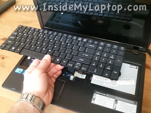 Remove and replace laptop keyboard