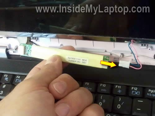 Disconnect inverter from screen