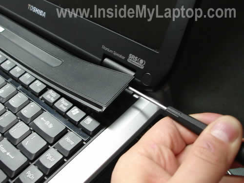 Adding more RAM memory Toshiba Satellite A45