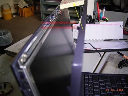 Remove laptop LCD screen