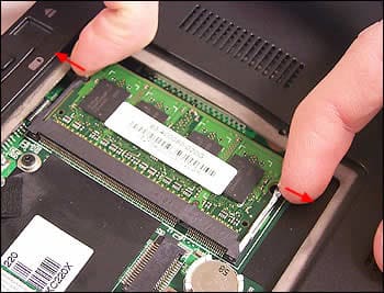 Remove replace laptop memory