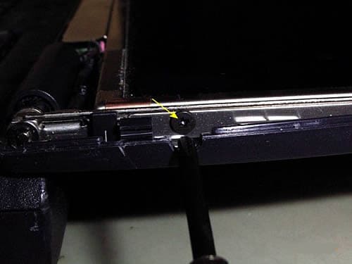 Latitude C610 broken screen replacement