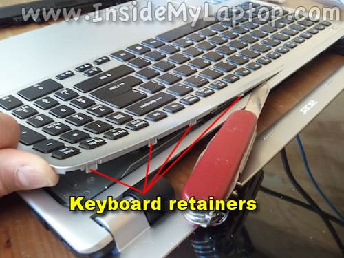 Keyboard retainers