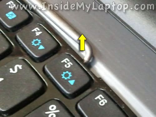 Lift up keyboard