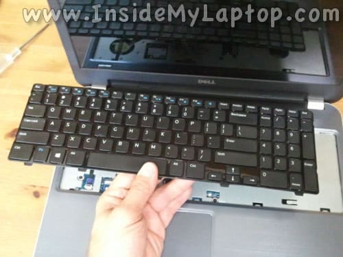 Remove laptop keyboard