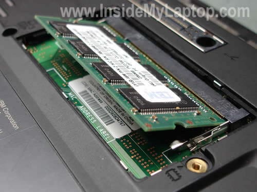 memory in IBM ThinkPad T40 T41 T42 Inside my laptop