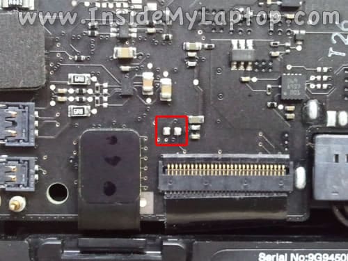 MacBook 13-inch Late 2009 power-on pads