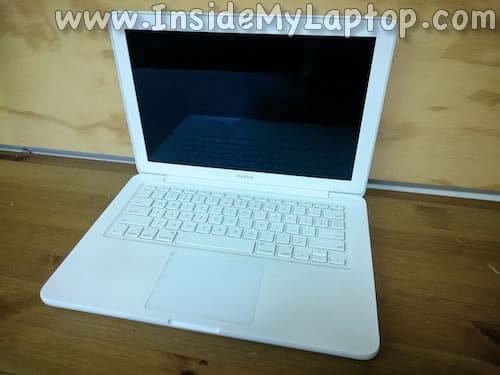 MacBook white unibody 2009 2010