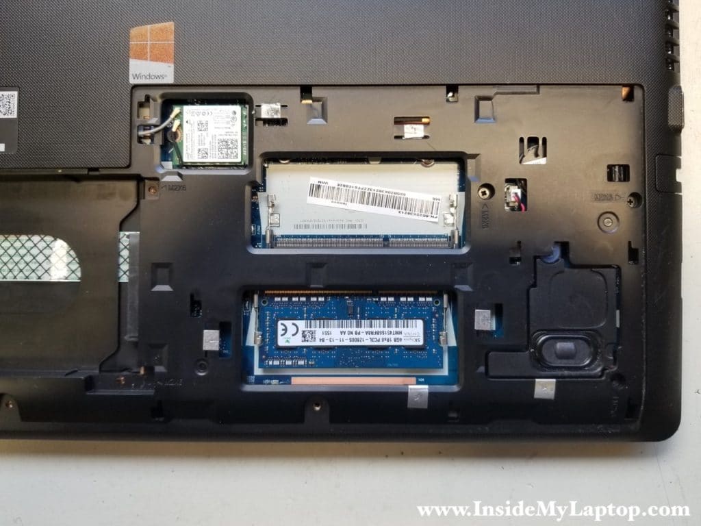 Lenovo ideapad 300-15ISK memory slots