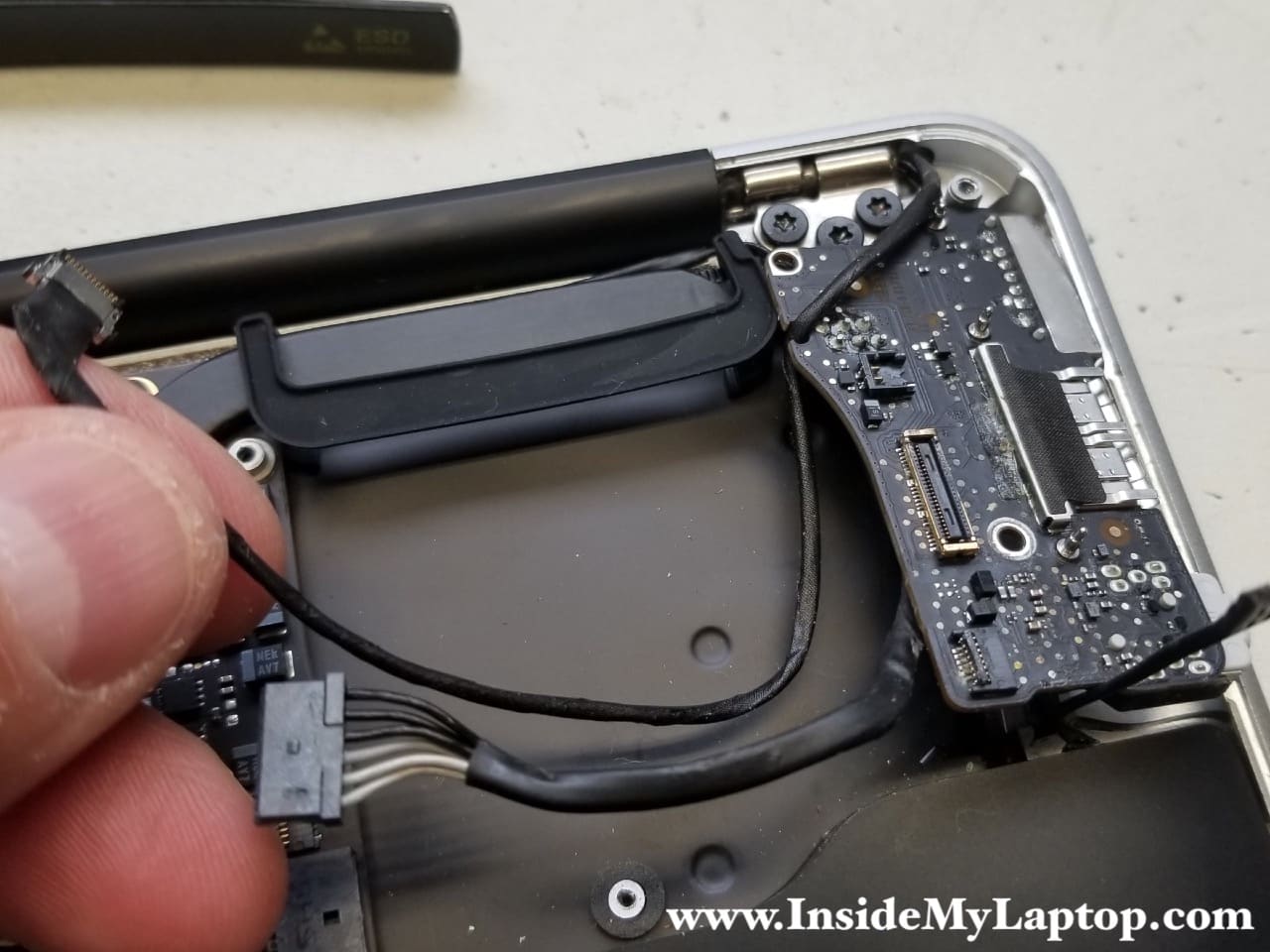 Macbook air with super glued audio jack 🤮 #macbookrepair #macbookair
