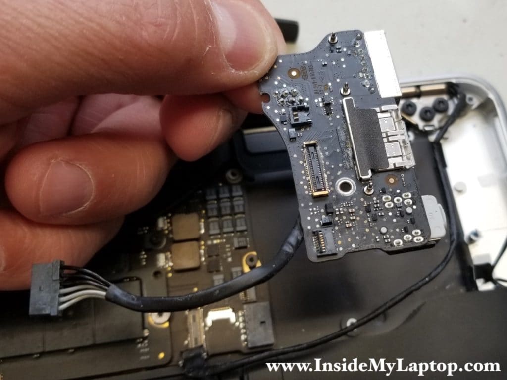 Remove I/O board