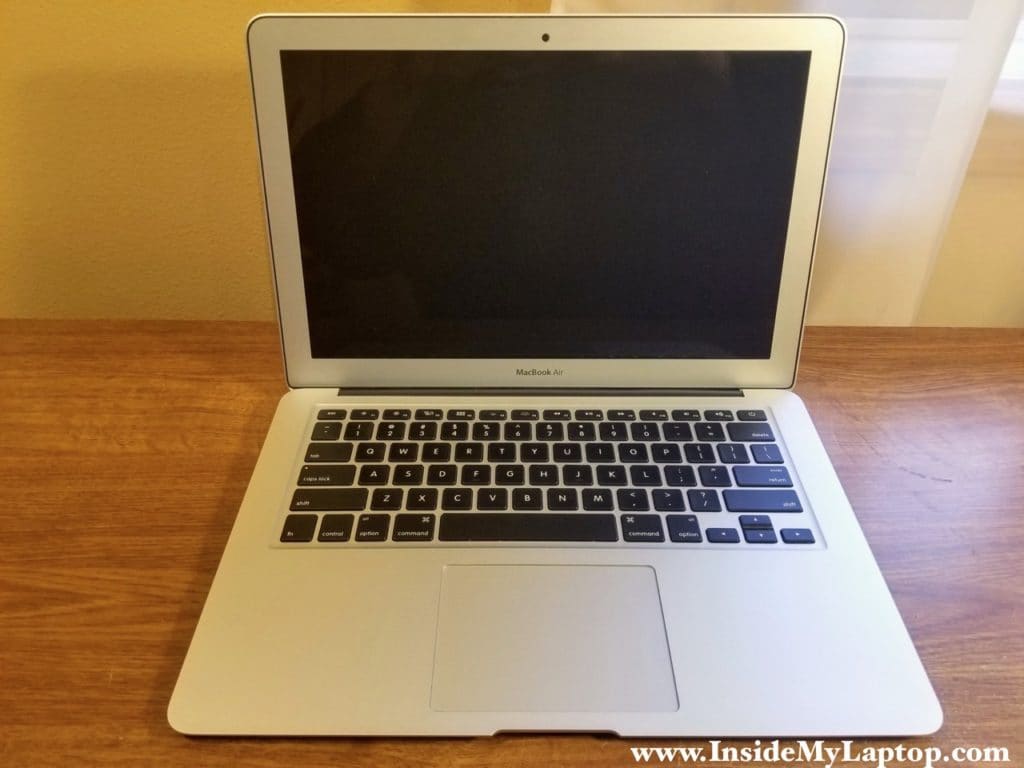 Replacing cracked screen on 13-inch MacBook Air laptop