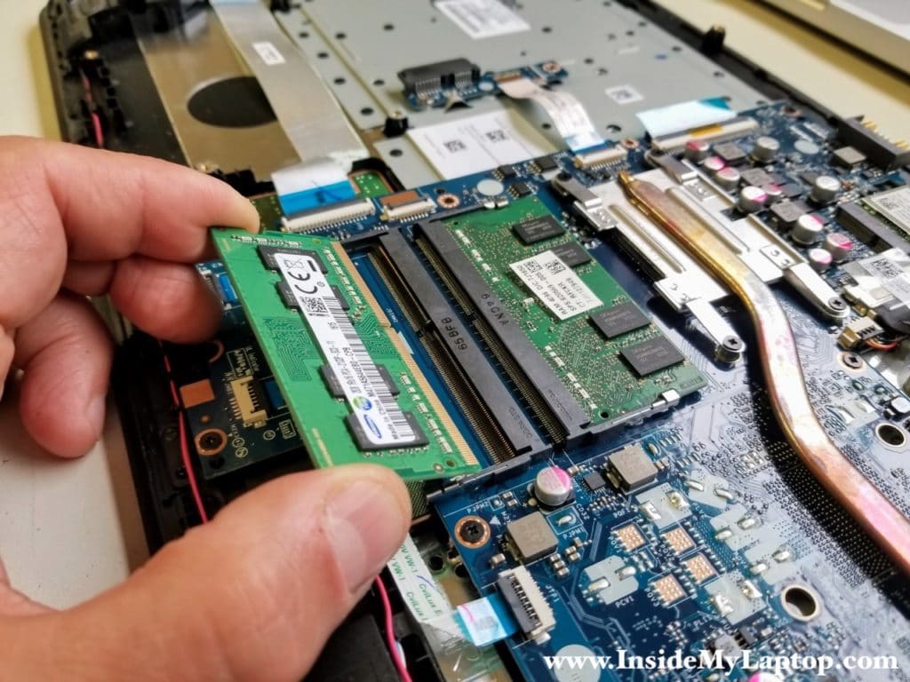 Remove RAM memory modules