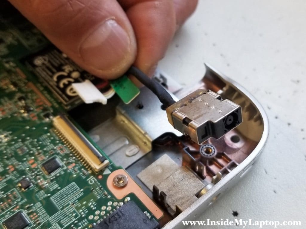 Remove DC jack from laptop