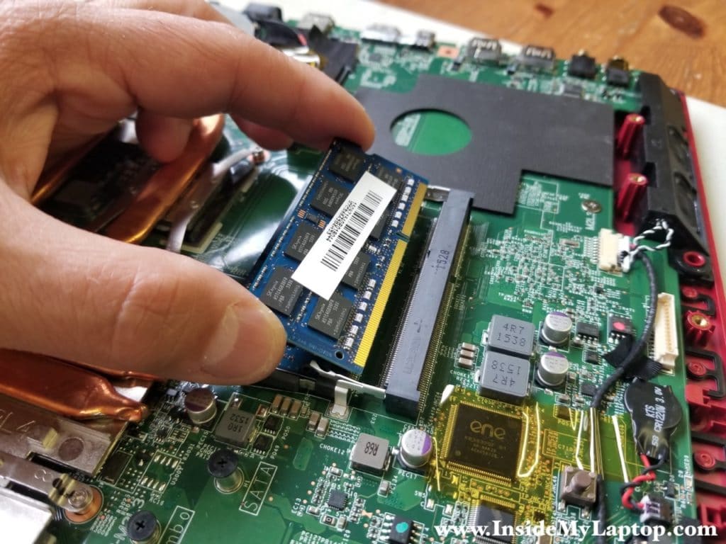 Remove memory modules