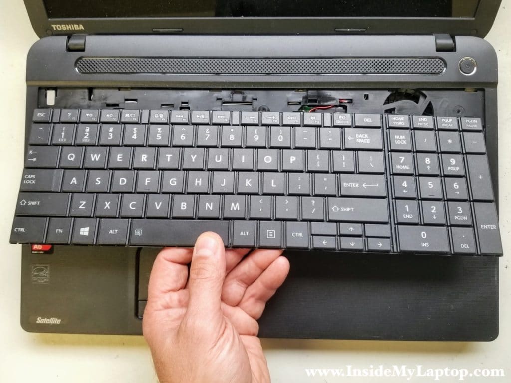 Remove keyboard from base