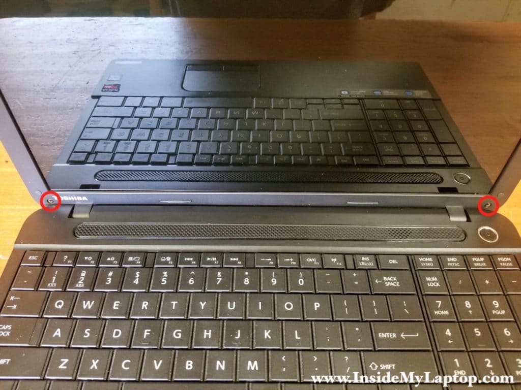 How to remove LCD screen from Toshiba Satellite C55D C55