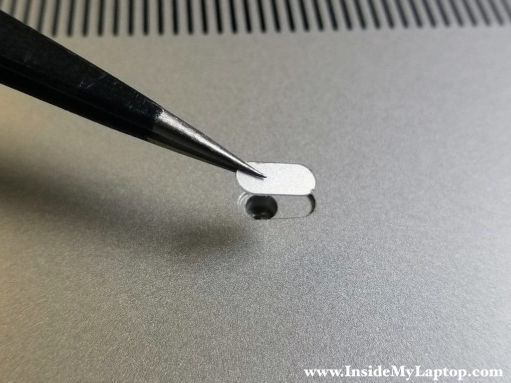Remove oval cover