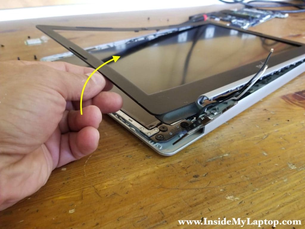 Continue removing LCD bezel