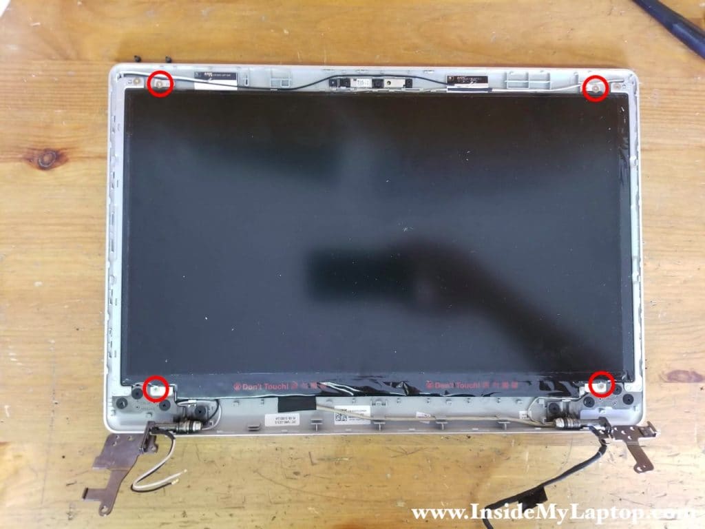 How to remove LCD screen