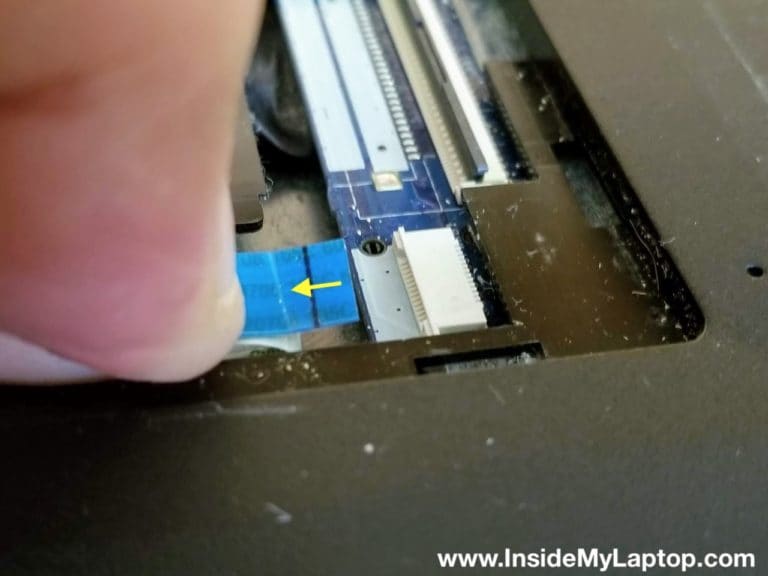 Laptop disassembly tips for beginners – Inside my laptop