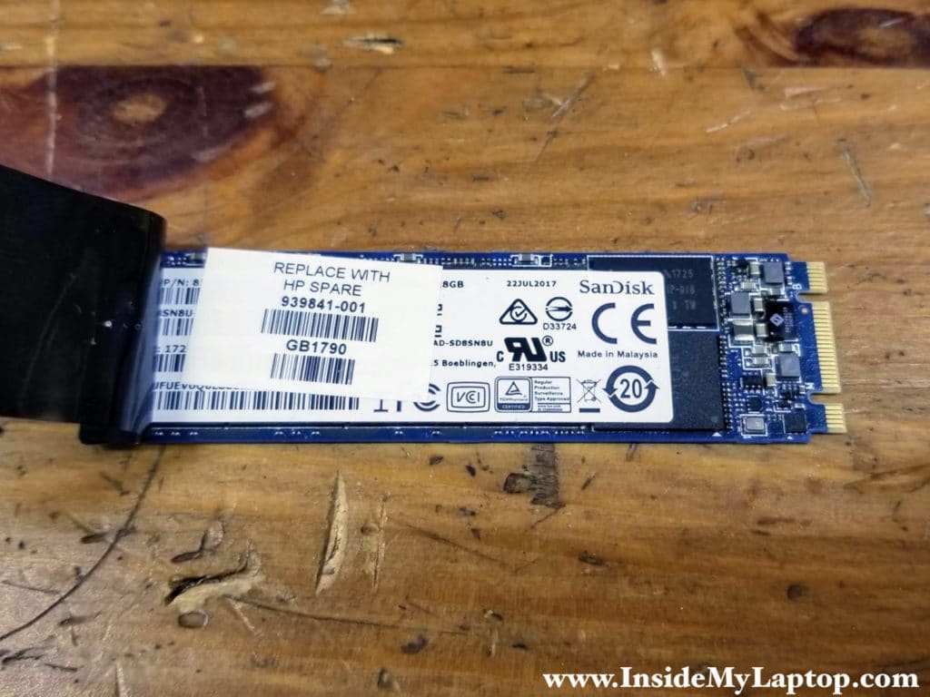 I had a 128GB SanDisk SSD installed (HP spare part number 939841-001).