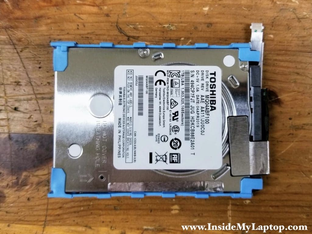 This is a regular 2.5" spinning SATA hard drive.