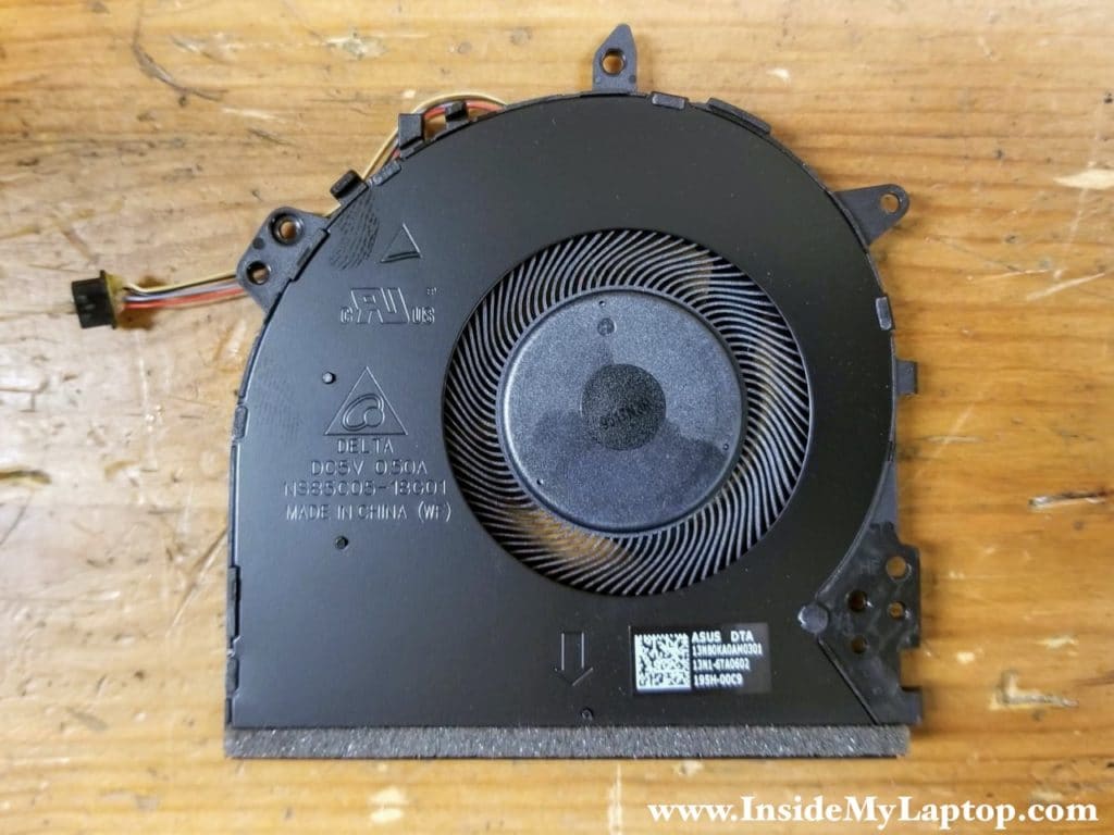 Here's the other side of the fan (part number 13NB0KA0AM0301).