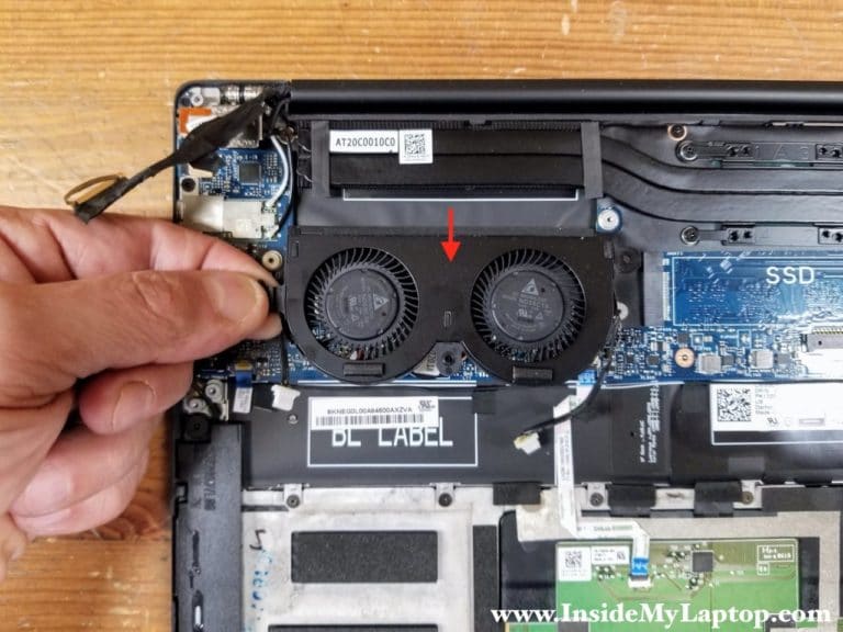 How to disassemble Dell XPS 13 9370 9380 (model P82G) Inside my laptop