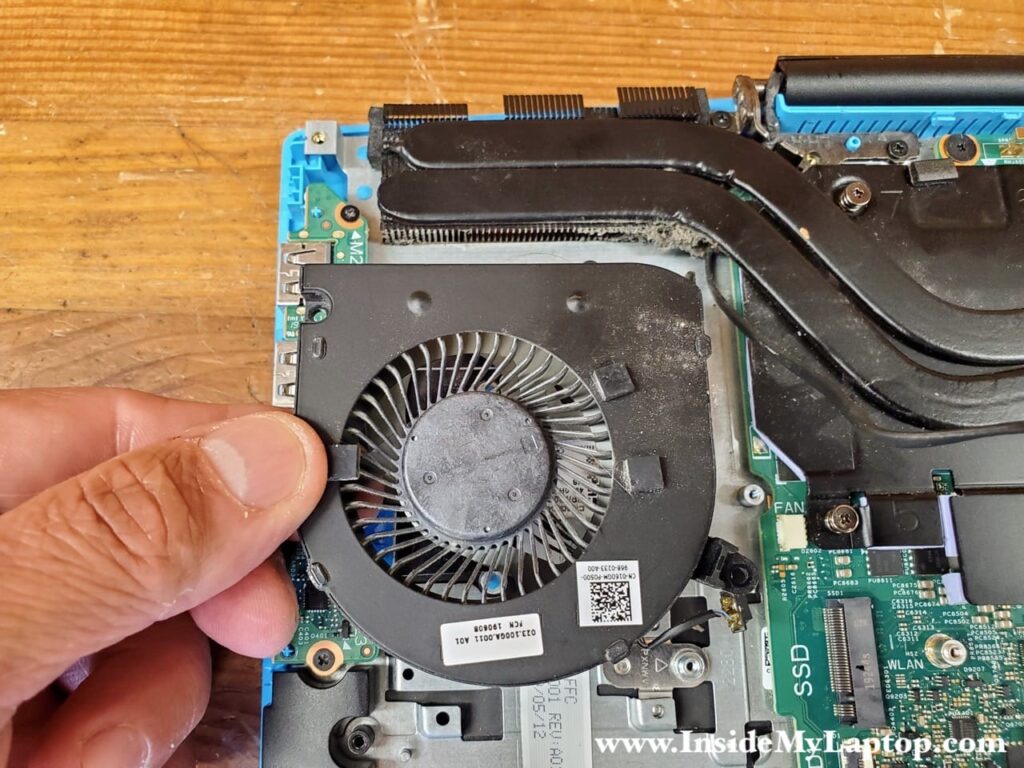 Remove the right fan.